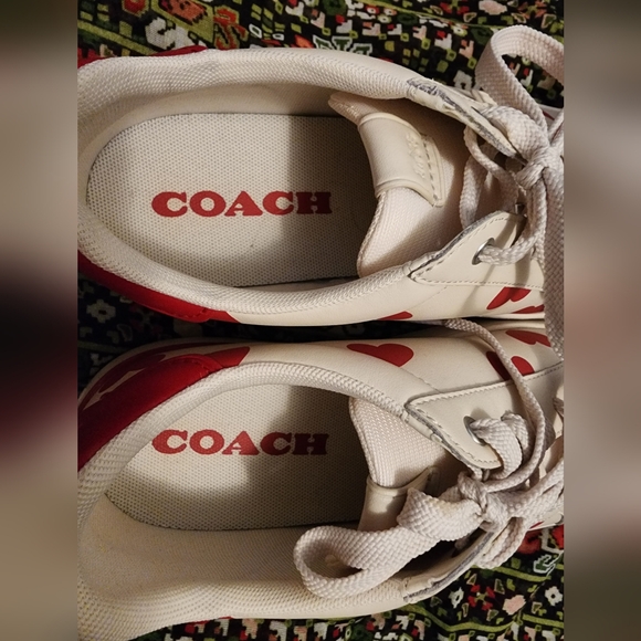 Coach 9.5b Women's Lowline Valentines Day Lace-Up Sneakers Hearts White Red - Picture 10 of 11